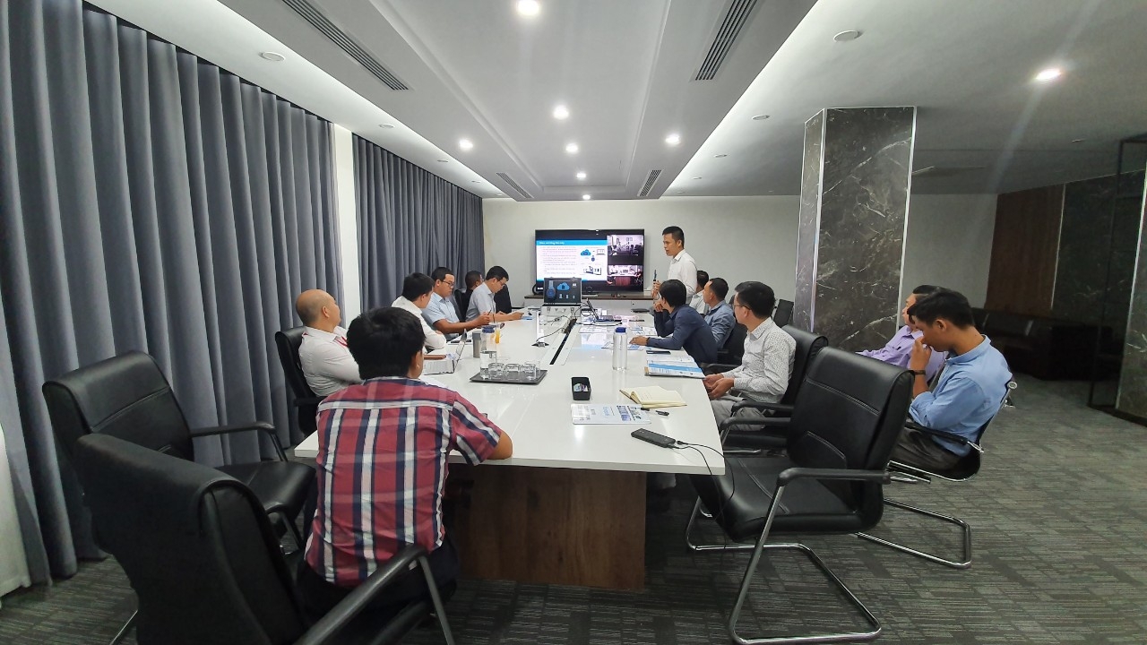 Training on factory digitization solutions – Smart Factory from SSI Solutions